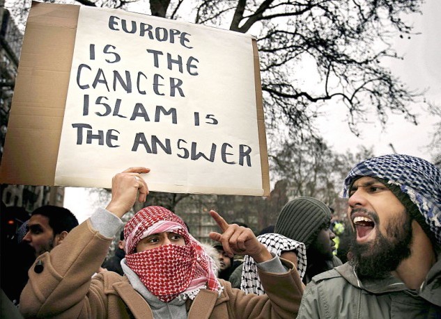 Risultati immagini per Capire l'Islam per capire il futuro che ci aspetta