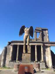 A Pompei l'ultimo sogno del grande Mitoraj