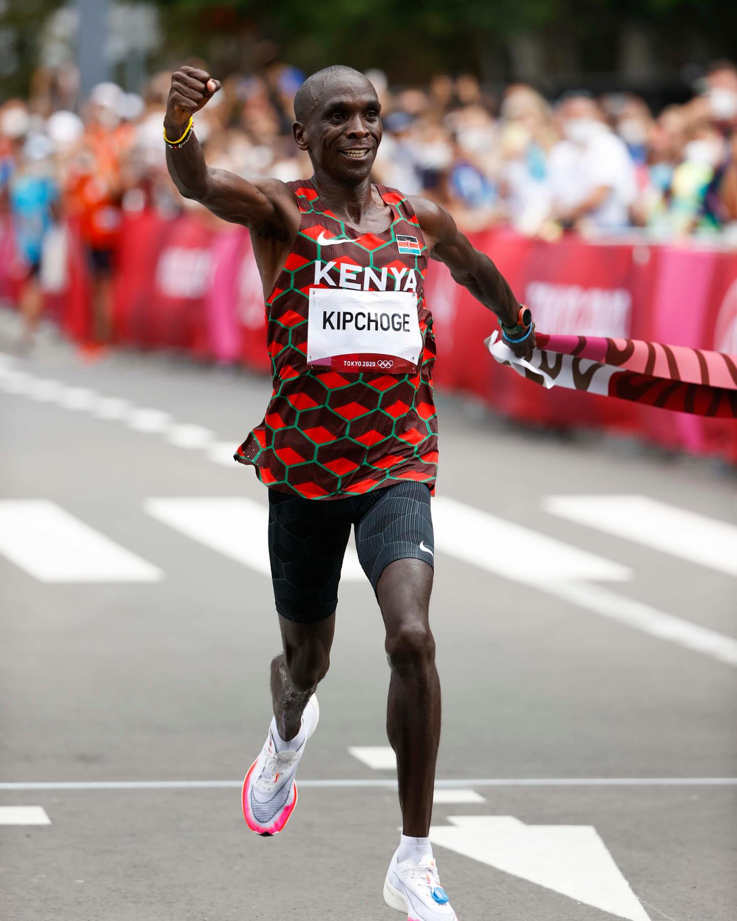 Kipchoge, addio alle olimpiadi: "Non correrò la maratona a Los Angeles"