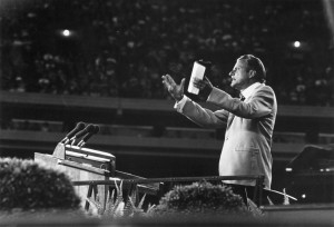 (FILE) American pastor Billy Graham  has died at 99 Billy Graham Speaks