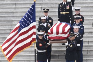 Washington, i funerali di George Bush senior alla National cathedral